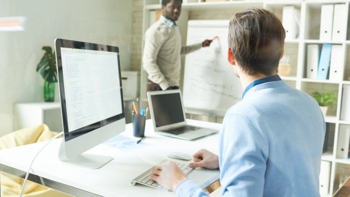 iOS Application Development Challenges Faced with the Latest Trends