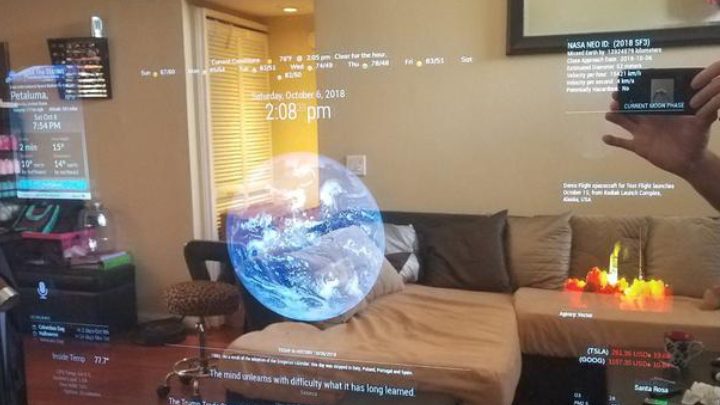 Smart mirror on the wall