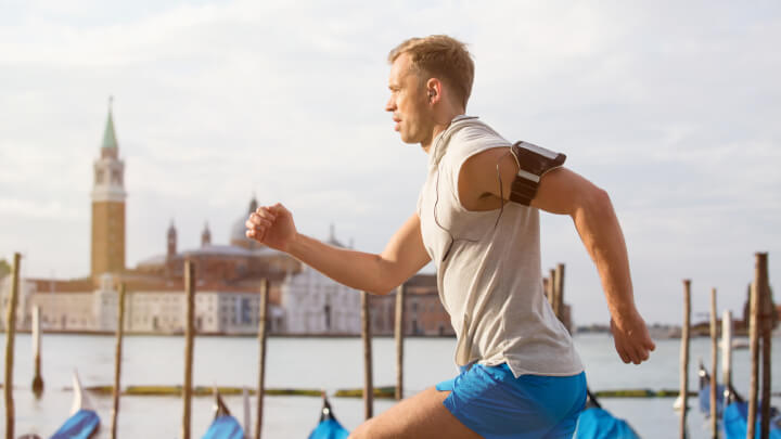 Wearables fitness trackers