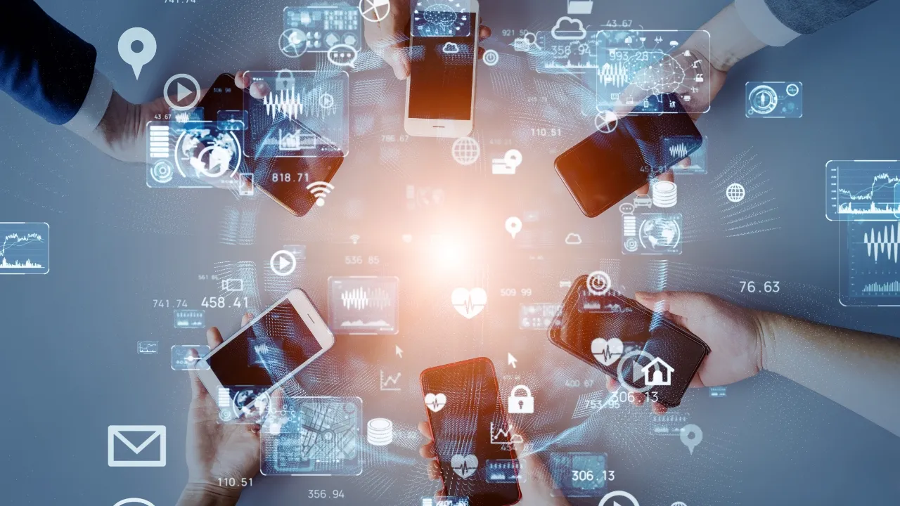 Understand Users of Mobile Apps