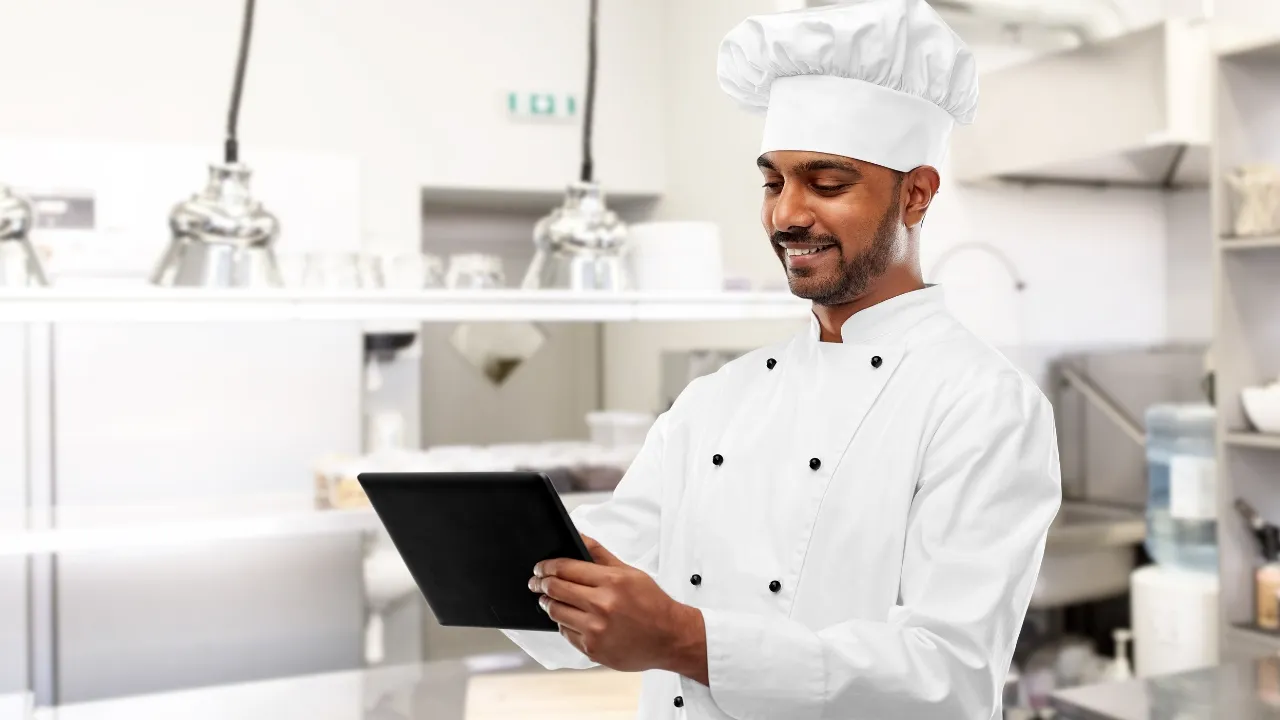 The Role of Digital Transformation in Modern Restaurants